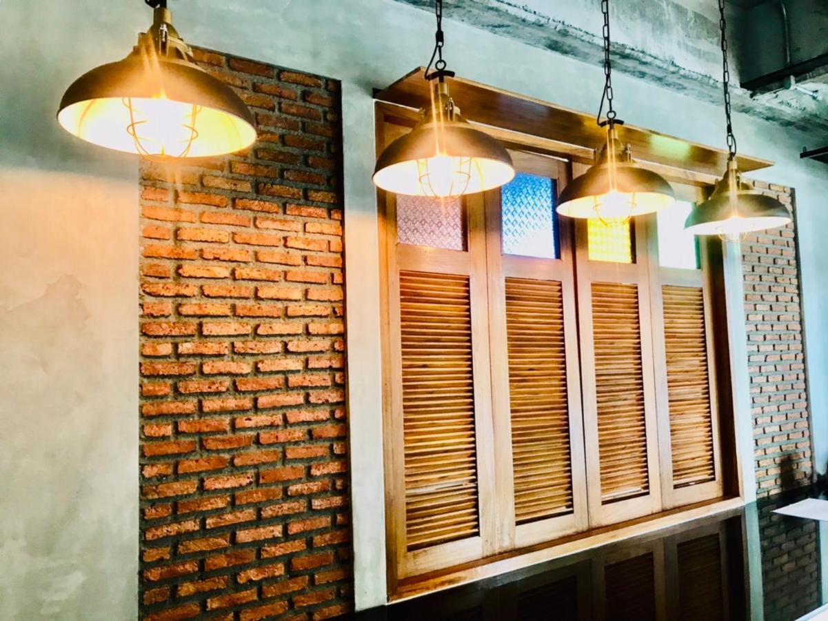 Loft 202 Hotel 방콕 외부 사진