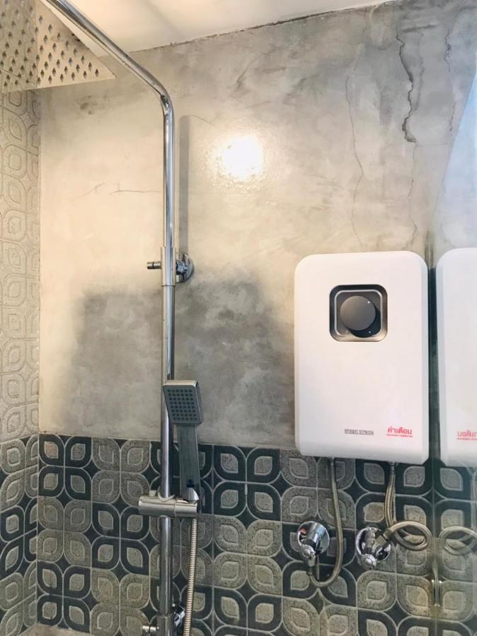 Loft 202 Hotel 방콕 외부 사진