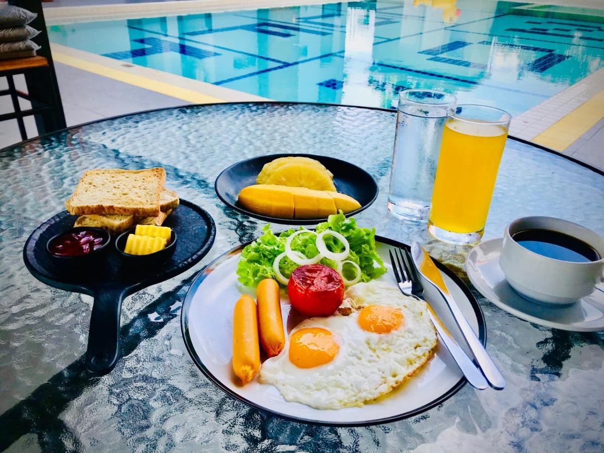 Loft 202 Hotel 방콕 외부 사진